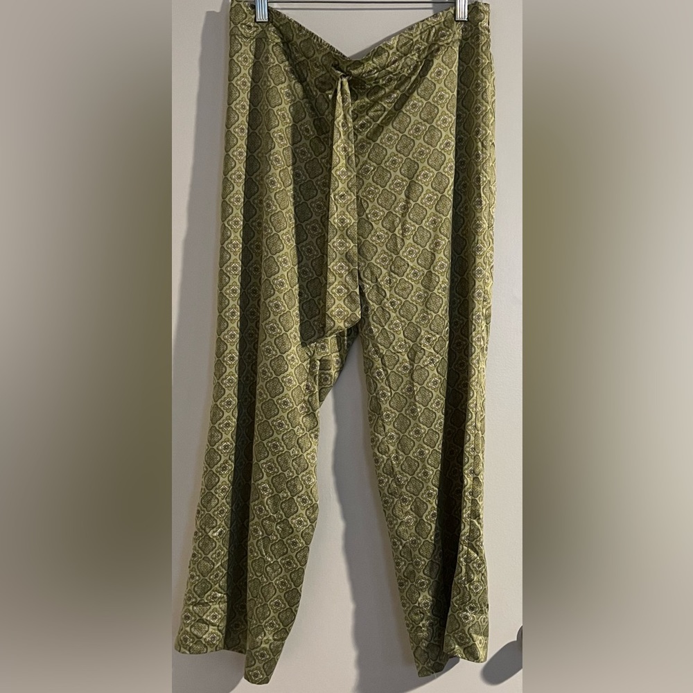 NY&Co Silk Patterned Wide-Legged Pants